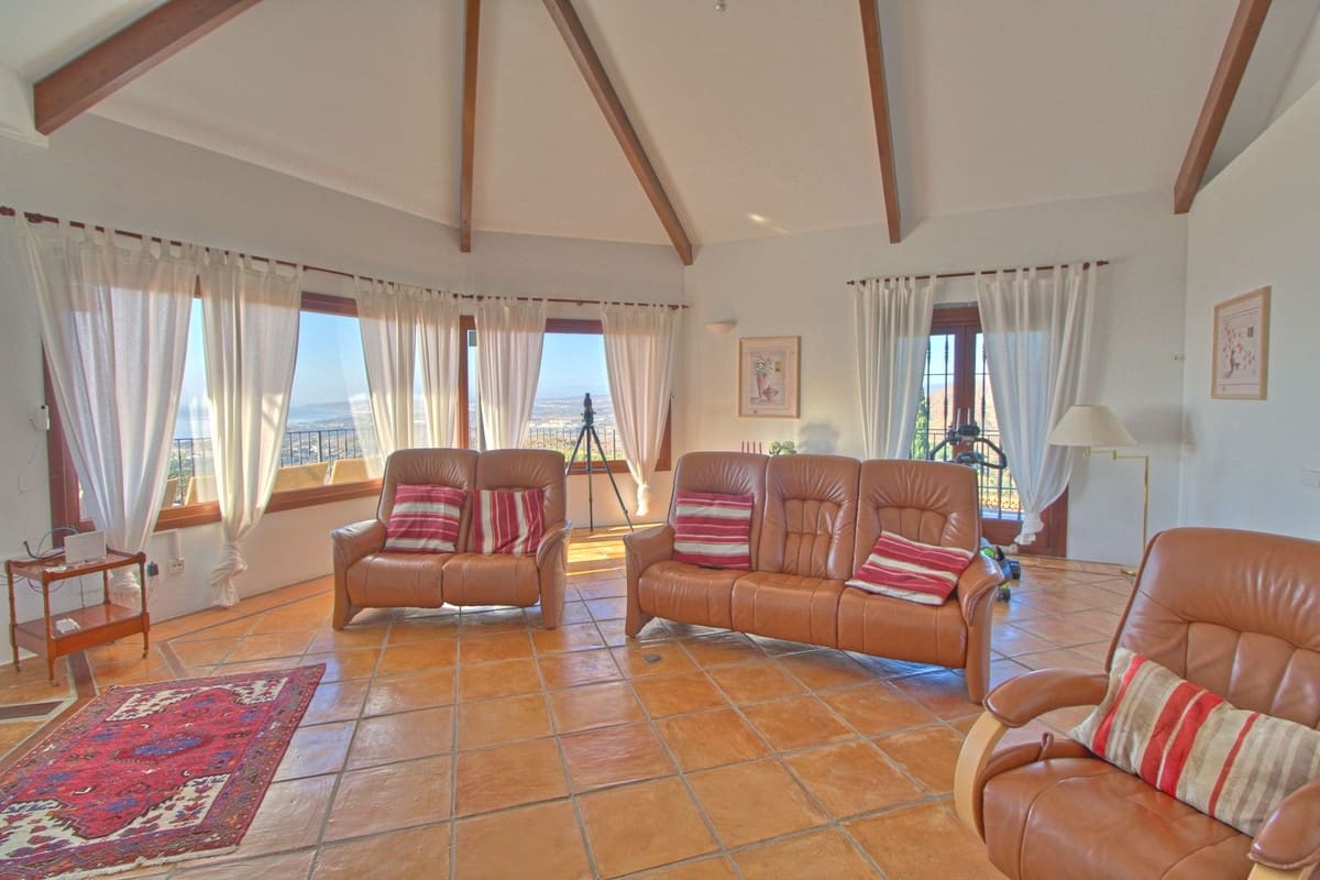 5 soveværelse Villa til salg i Casares med garage - € 3.400.000 (Ref: 7960047)