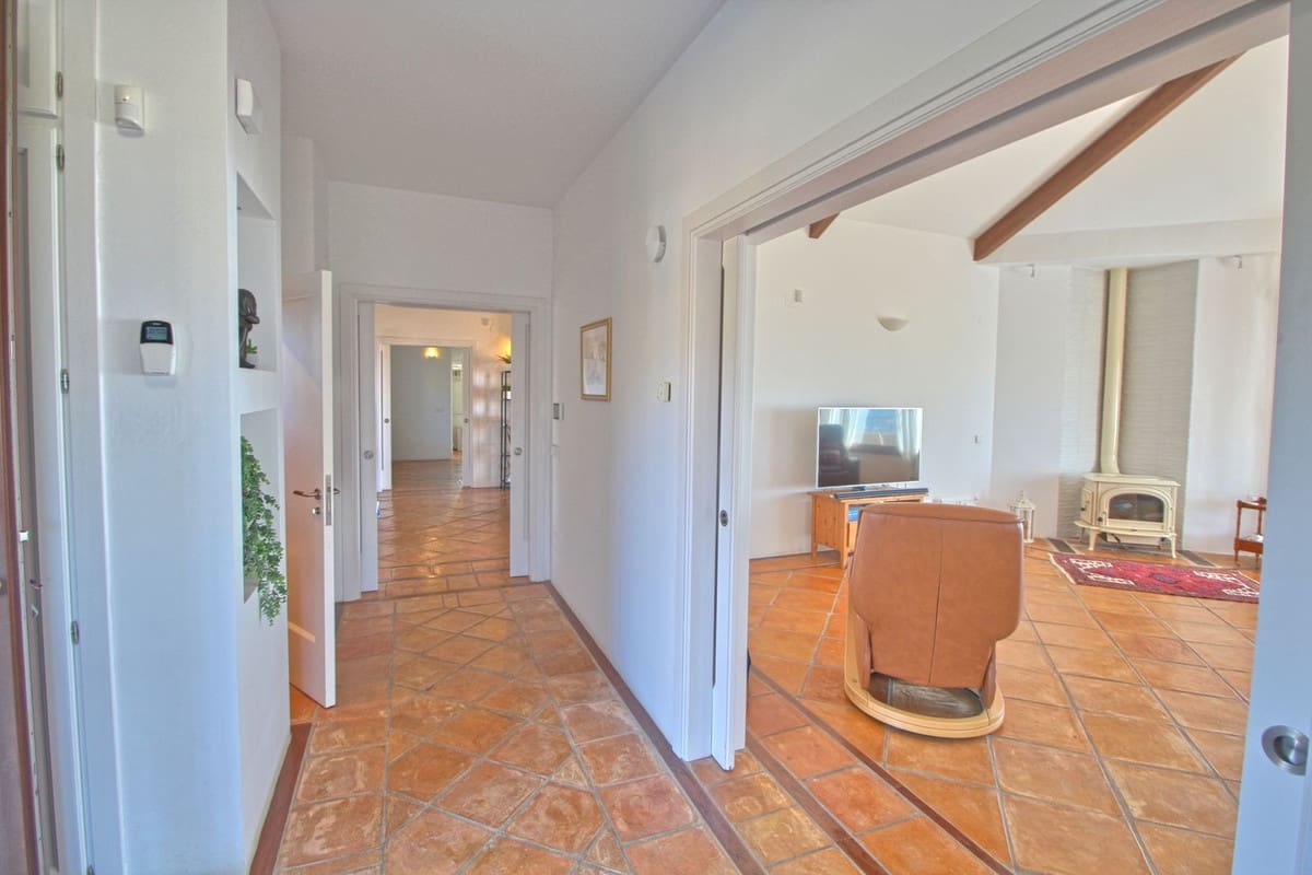 5 soveværelse Villa til salg i Casares med garage - € 3.400.000 (Ref: 7960047)