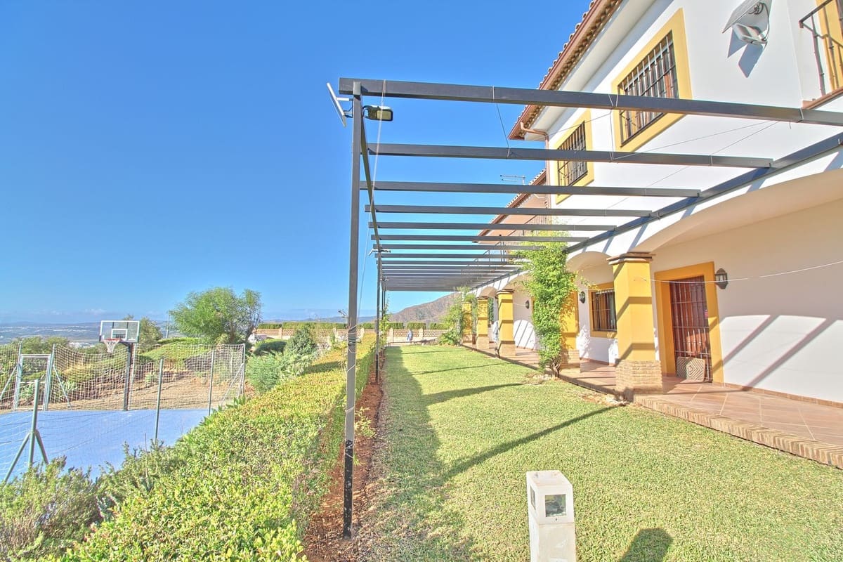 5 soveværelse Villa til salg i Casares med garage - € 3.400.000 (Ref: 7960047)