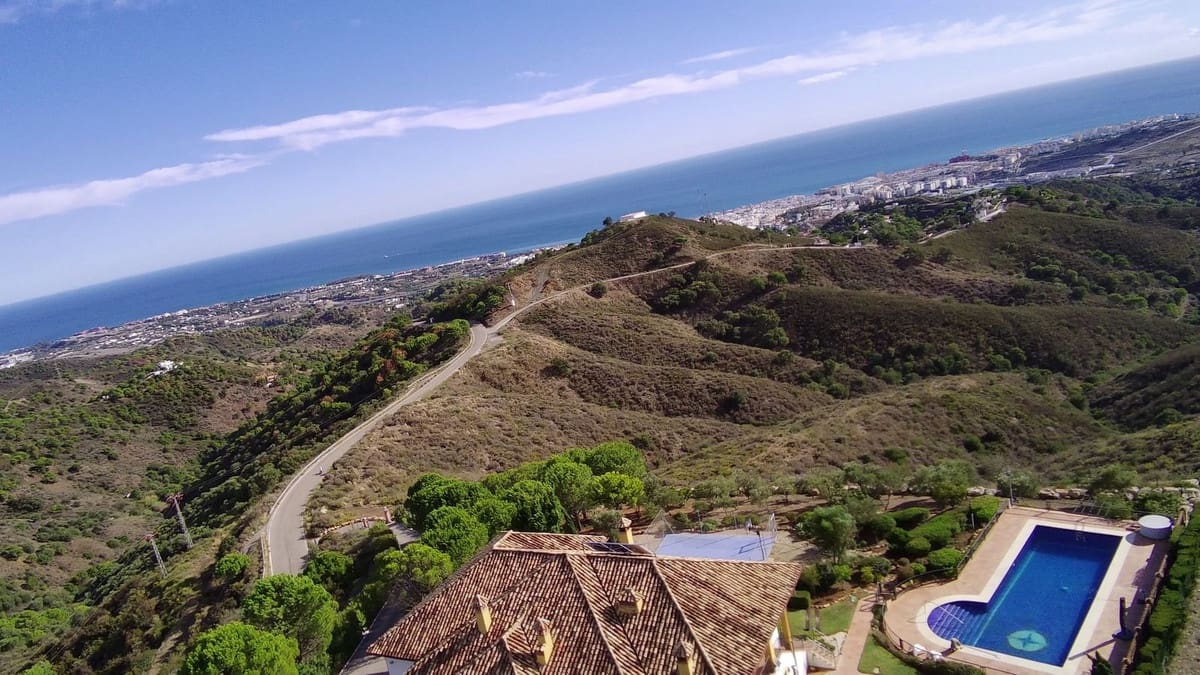 5 soveværelse Villa til salg i Casares med garage - € 3.400.000 (Ref: 7960047)