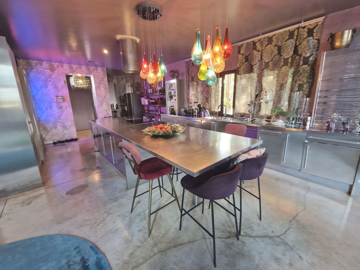 5 quarto Moradia para venda em New Golden Mile com garagem - 2 150 000 € (Ref: 7960076)