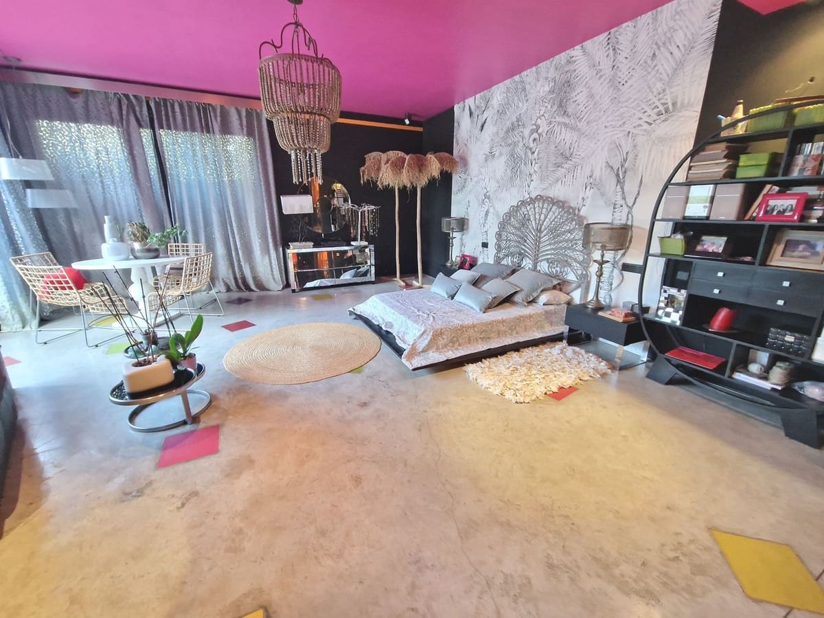 5 quarto Moradia para venda em New Golden Mile com garagem - 2 150 000 € (Ref: 7960076)