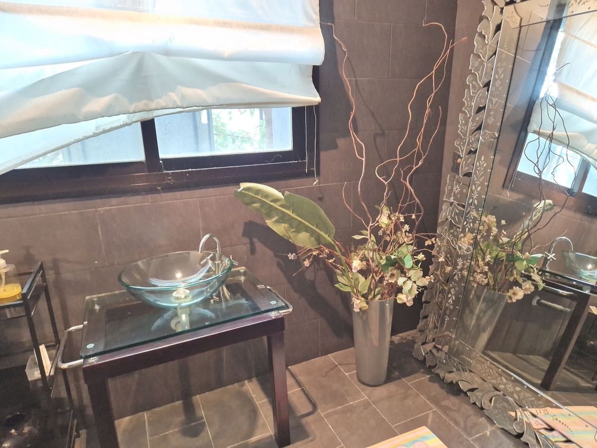 5 quarto Moradia para venda em New Golden Mile com garagem - 2 150 000 € (Ref: 7960076)