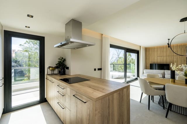 3 makuuhuone Huoneisto myytävänä paikassa Nueva Andalucia, Marbella - 950 000 € (Ref: 8046466)