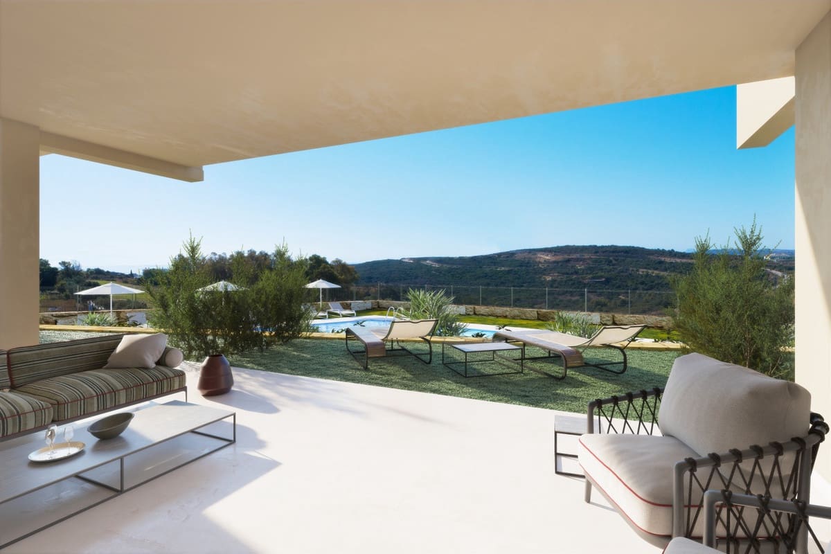 2 Zimmer Apartment zu verkaufen in Estepona mit Pool Garage - 375.000 € (Ref: 8046468)