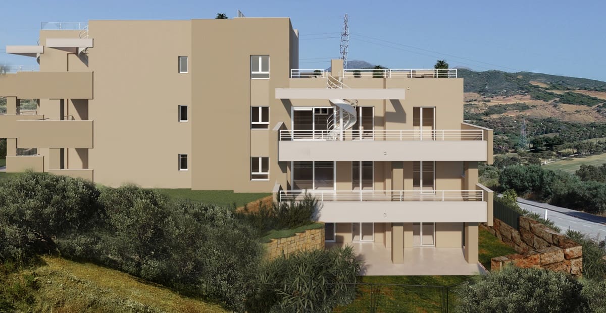 2 Zimmer Apartment zu verkaufen in Estepona mit Pool Garage - 375.000 € (Ref: 8046468)