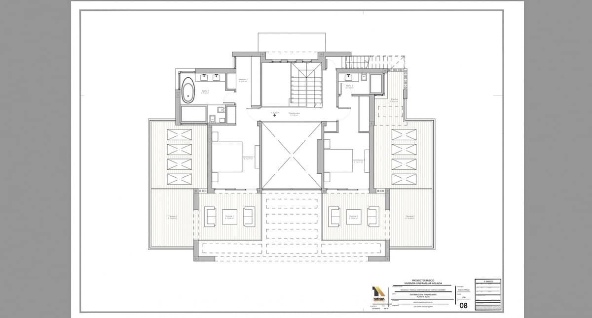 6 bedroom Villa for sale in El Paraiso - € 2,950,000 (Ref: 8052698)