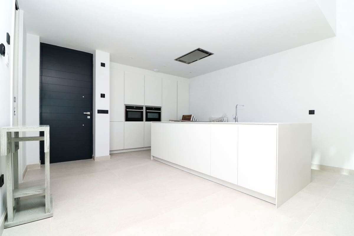 3 soverom Hus til salgs i Estepona - € 2 350 000 (Ref: 8062480)