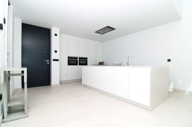 3 sypialnia Dom na sprzedaż w Estepona - 2 350 000 € (Ref: 8062480)