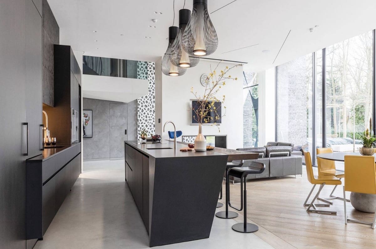 4 bedroom Villa for sale in Benahavis with garage - € 3,995,000 (Ref: 8089844)