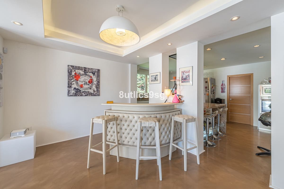 5 soveværelse Villa til salg i Nueva Andalucia - € 2.490.000 (Ref: 8115846)