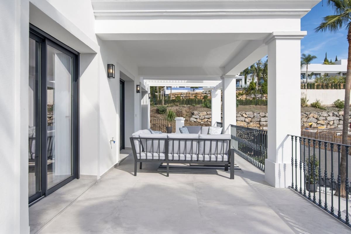 5 soverom Villa til salgs i Los Flamingos med garasje - € 3 495 000 (Ref: 8149519)