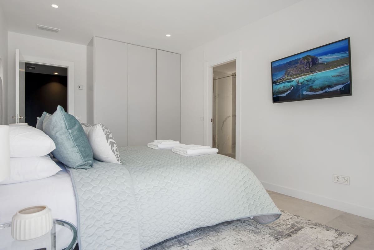 5 soverom Villa til salgs i Los Flamingos med garasje - € 3 495 000 (Ref: 8149519)