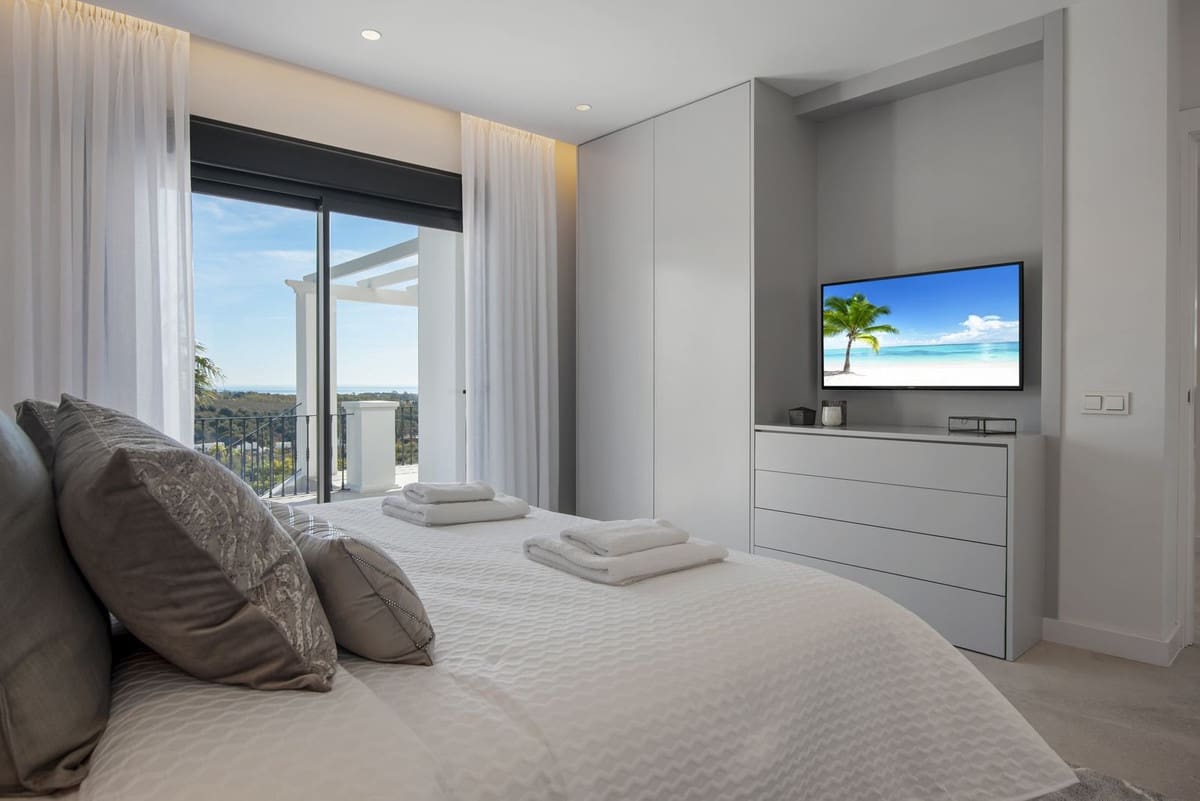 5 soverom Villa til salgs i Los Flamingos med garasje - € 3 495 000 (Ref: 8149519)