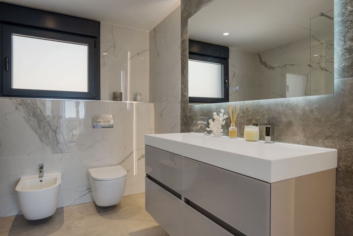 5 soverom Villa til salgs i Los Flamingos med garasje - € 3 495 000 (Ref: 8149519)