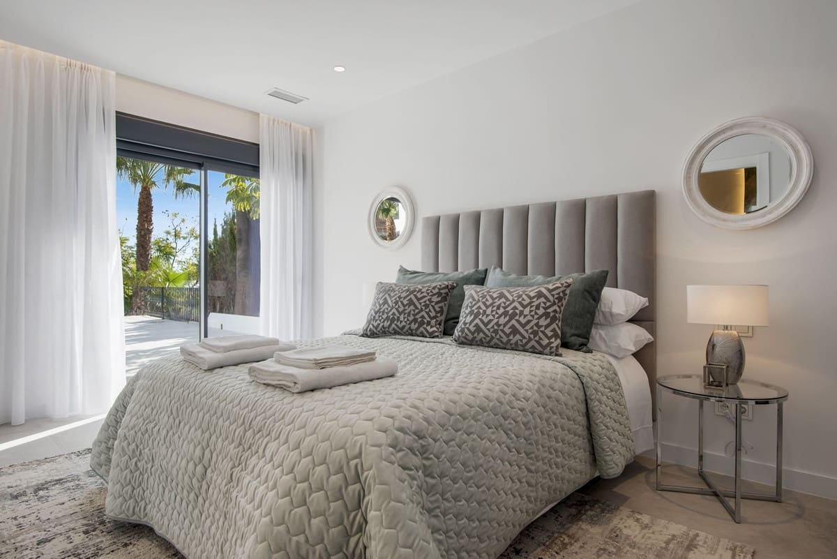 5 soverom Villa til salgs i Los Flamingos med garasje - € 3 495 000 (Ref: 8149519)