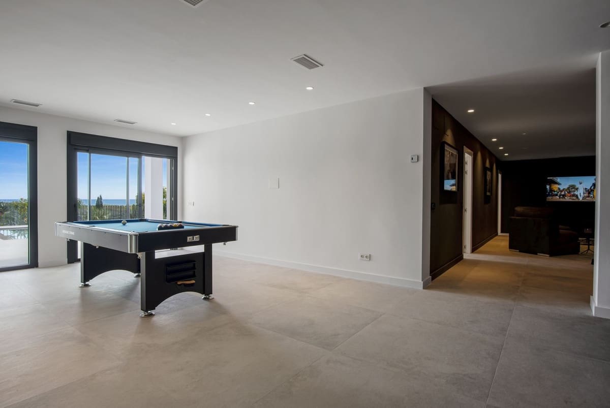 5 soverom Villa til salgs i Los Flamingos med garasje - € 3 495 000 (Ref: 8149519)