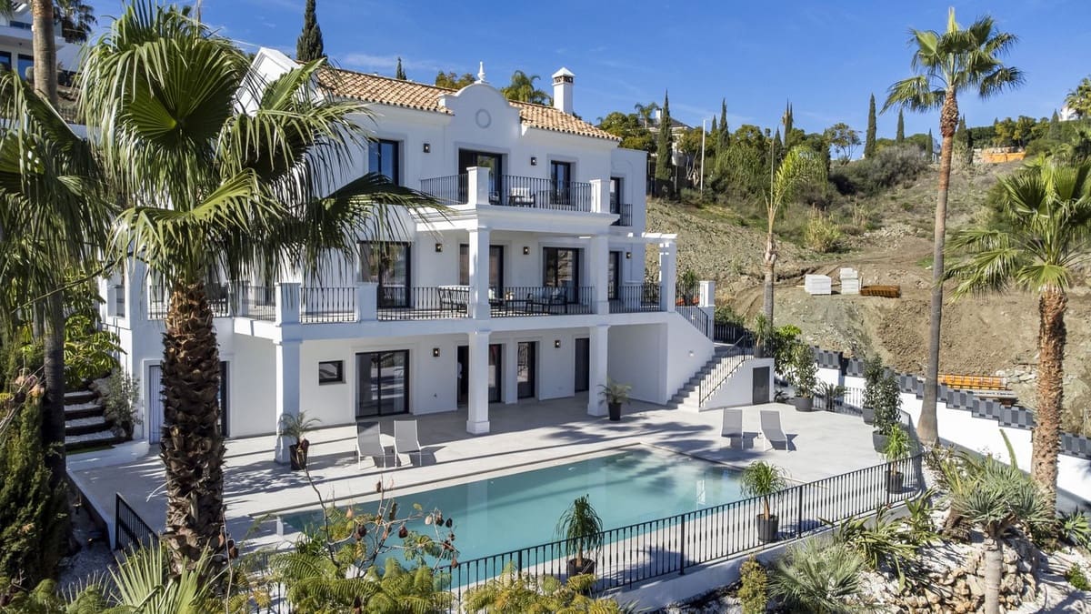 5 soverom Villa til salgs i Los Flamingos med garasje - € 3 495 000 (Ref: 8149519)