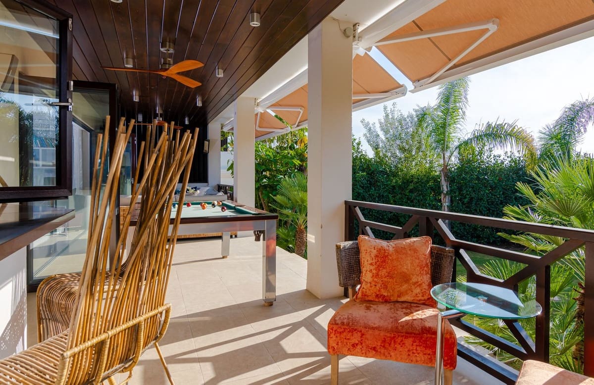 5 soveværelse Villa til salg i Nueva Andalucia med garage - € 2.700.000 (Ref: 8221306)