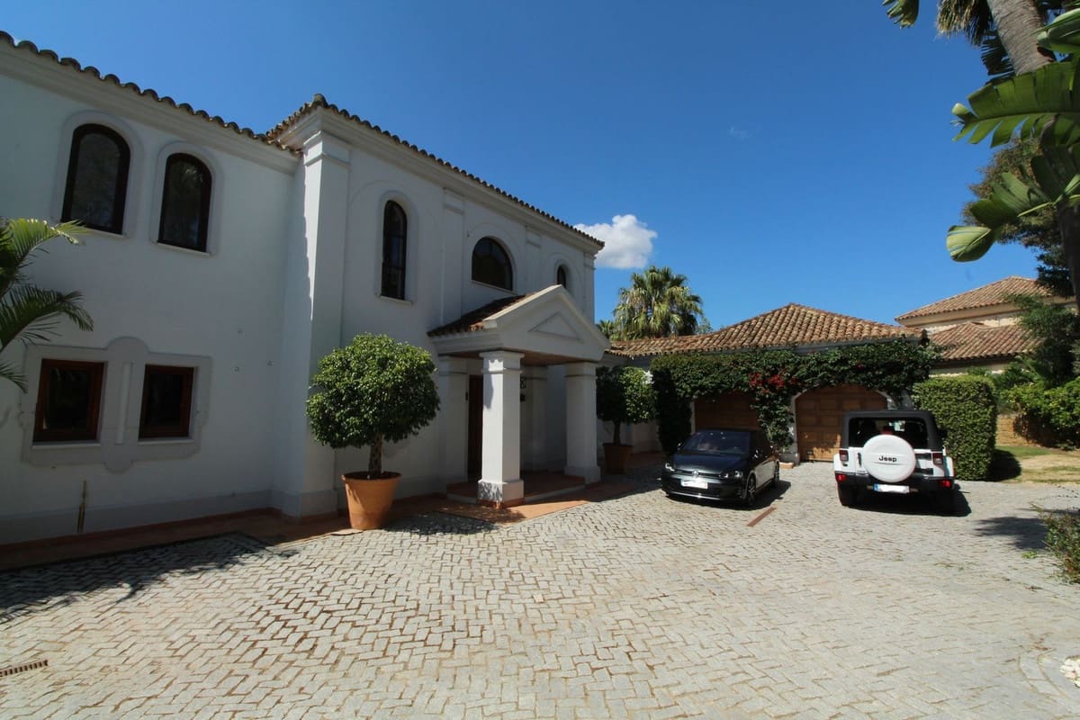 6 soveværelse Villa til salg i Sotogrande med garage - € 2.995.000 (Ref: 8221456)