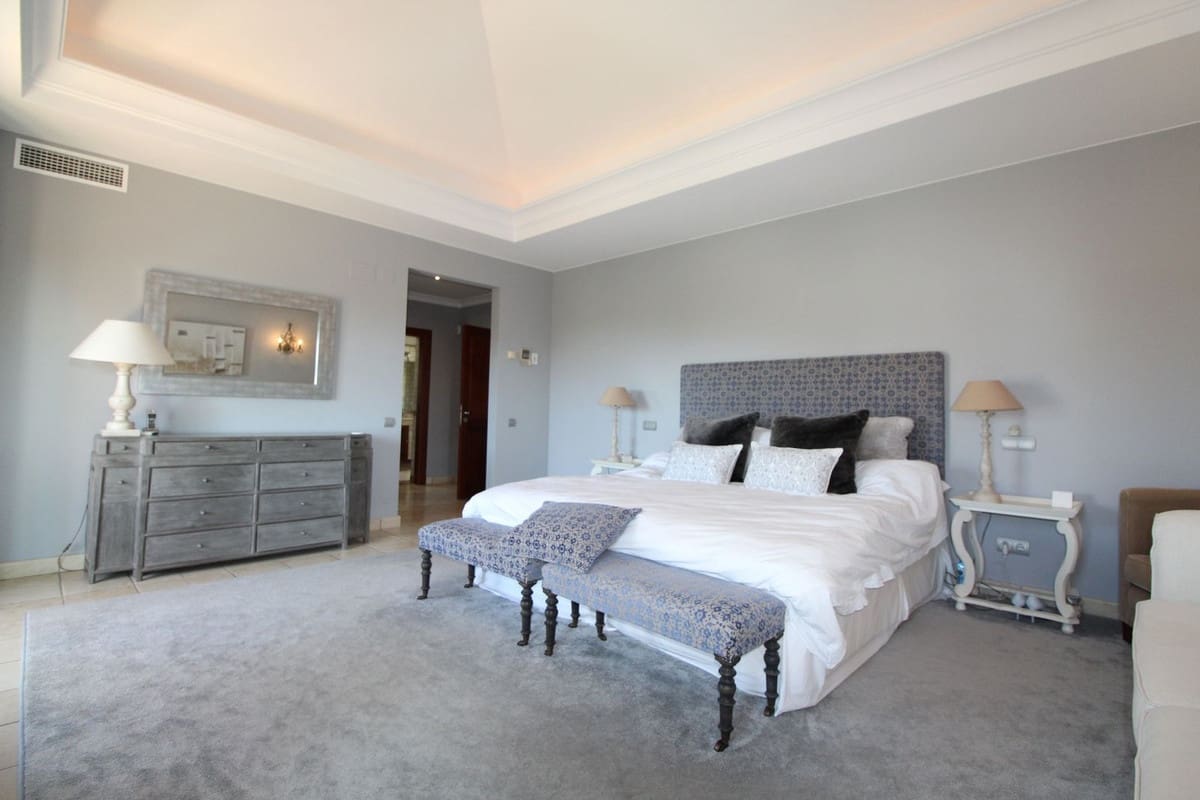 6 soveværelse Villa til salg i Sotogrande med garage - € 2.995.000 (Ref: 8221456)