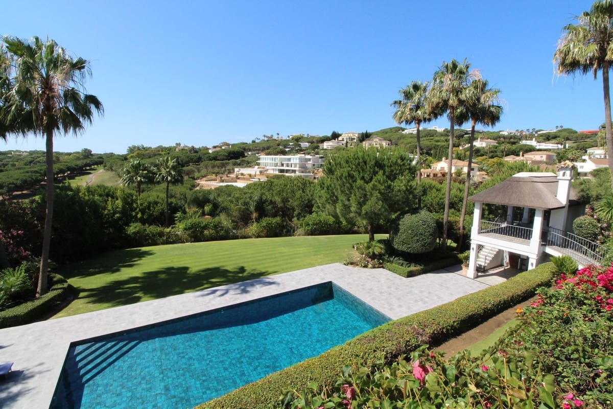 6 soveværelse Villa til salg i Sotogrande med garage - € 2.995.000 (Ref: 8221456)