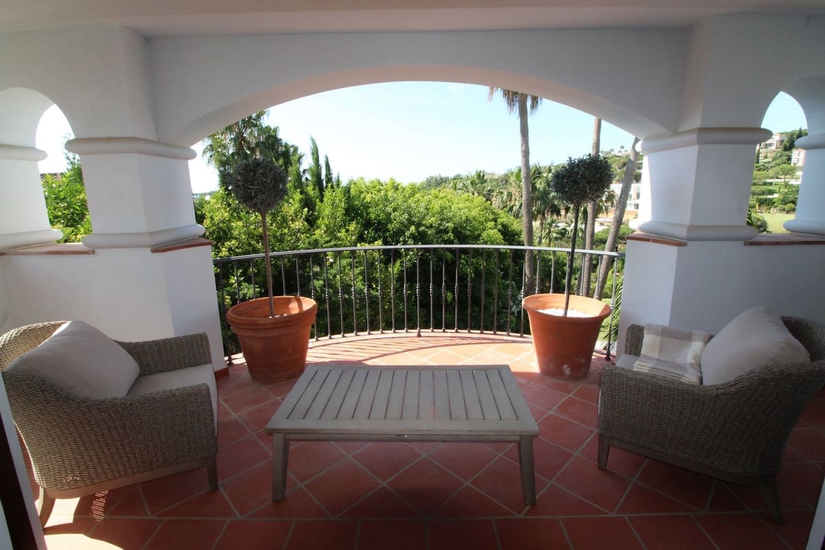 6 soveværelse Villa til salg i Sotogrande med garage - € 2.995.000 (Ref: 8221456)