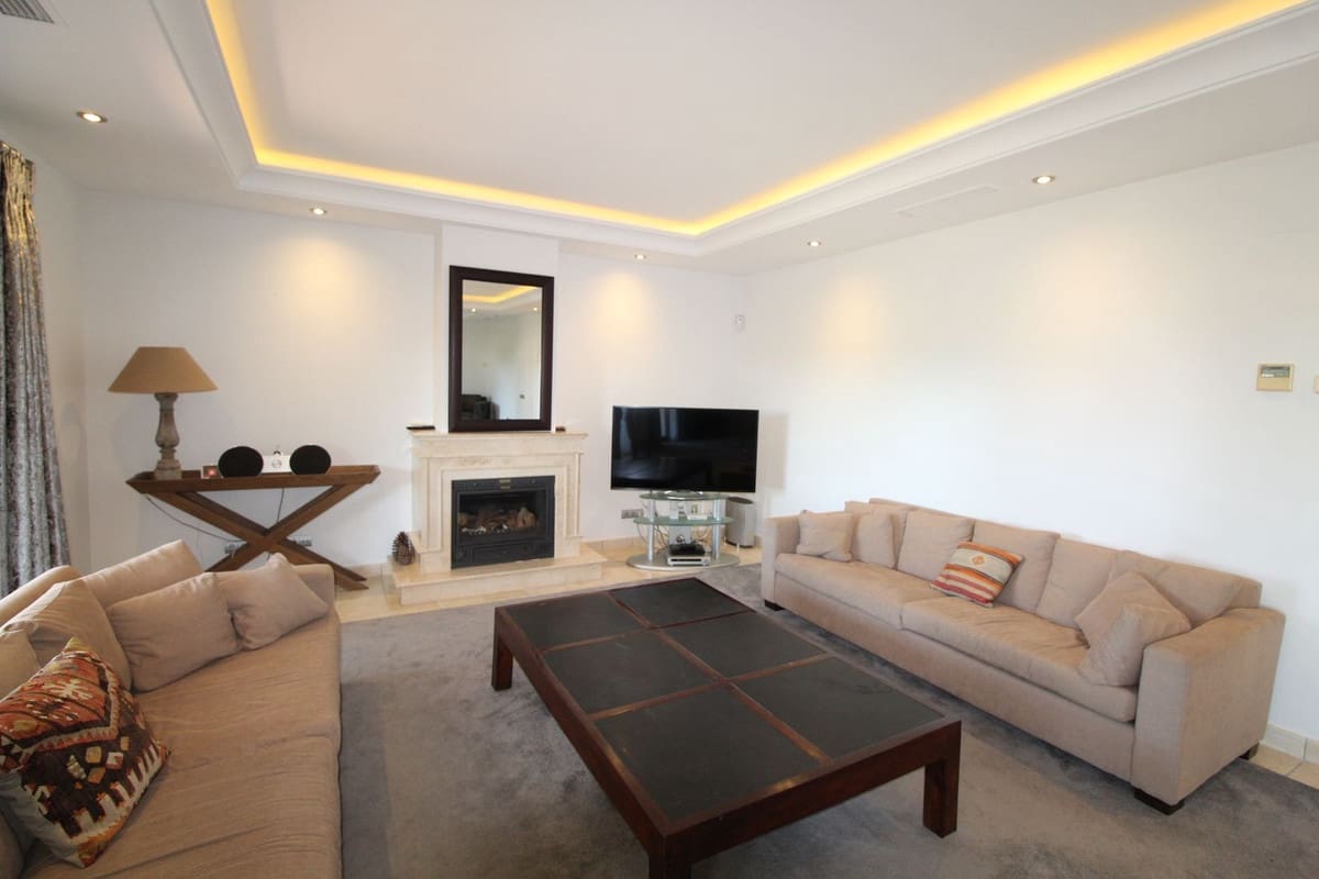 6 soveværelse Villa til salg i Sotogrande med garage - € 2.995.000 (Ref: 8221456)