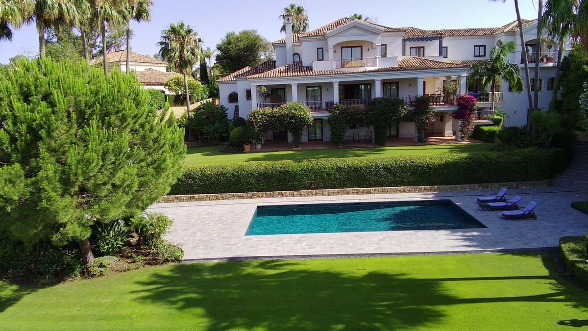 6 soveværelse Villa til salg i Sotogrande med garage - € 2.995.000 (Ref: 8221456)