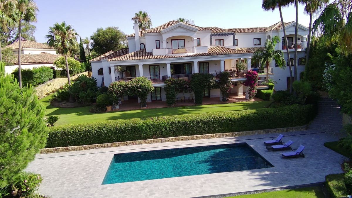 6 soveværelse Villa til salg i Sotogrande med garage - € 2.995.000 (Ref: 8221456)
