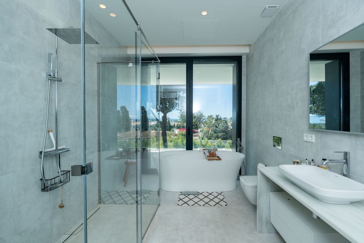 Chalet de 6 habitaciones en Marbesa en venta - 4.775.000 € (Ref: 8223414)