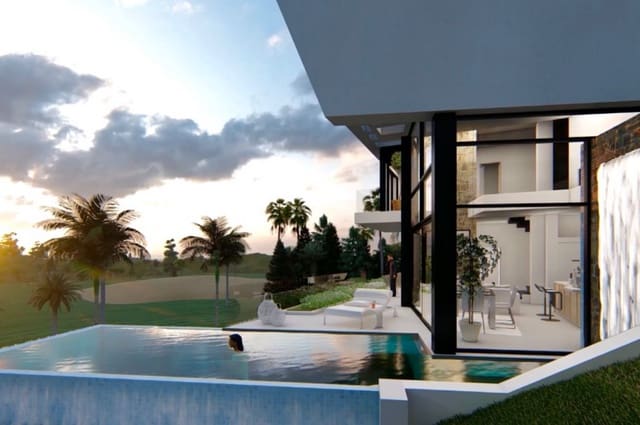 3 bedroom Villa for sale in Estepona - € 1,750,000 (Ref: 8254549)