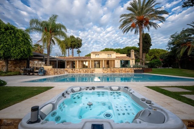 6 sypialnia Willa na sprzedaż w Río Real, Marbella - 3 500 000 € (Ref: 8290620)