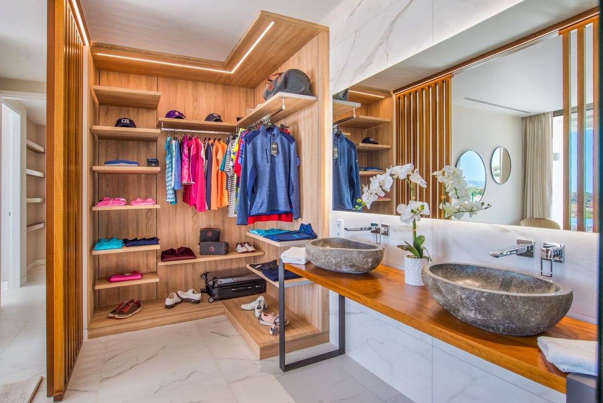 3 bedroom Apartment for sale in Benahavis - € 1,199,000 (Ref: 8314702)