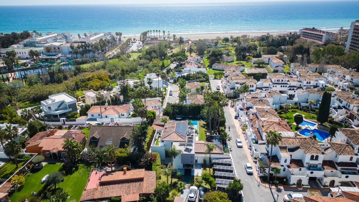 5 soverom Villa til salgs i Costalita - € 3 500 000 (Ref: 8314724)