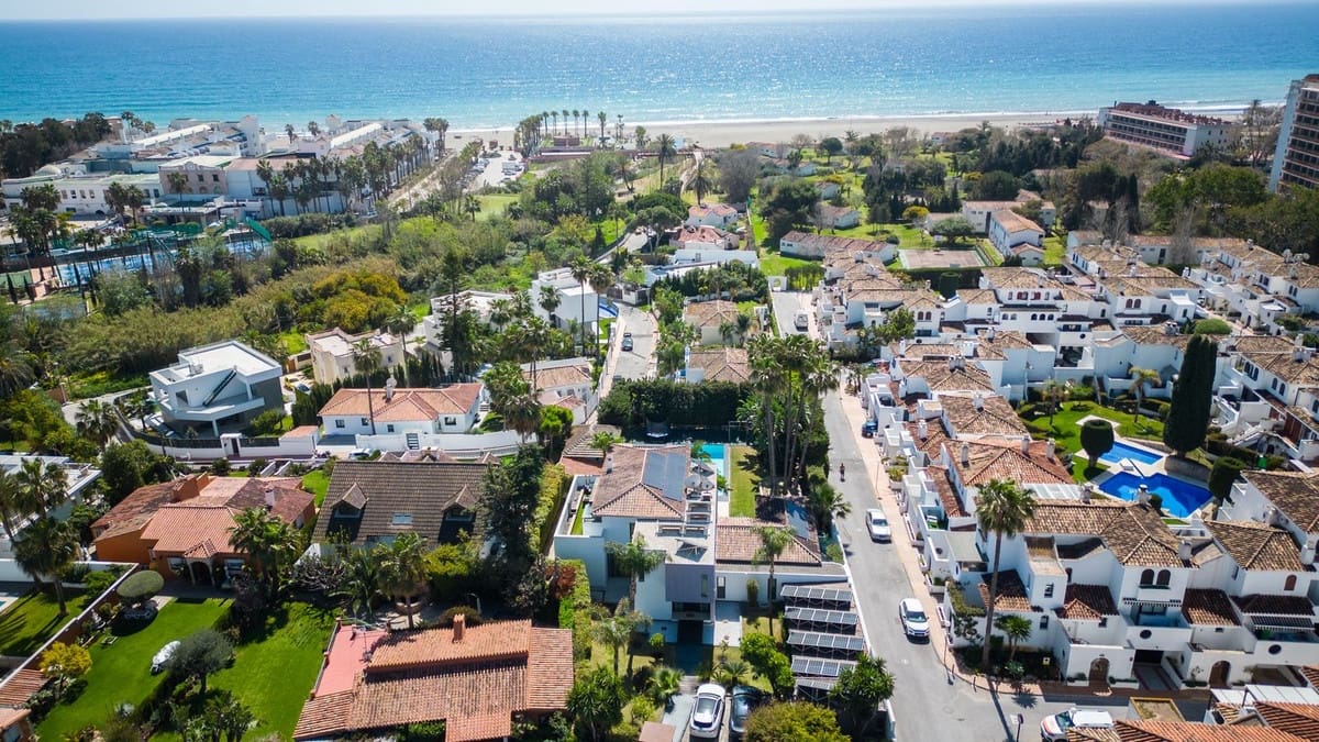 5 sovrum Villa till salu i Costalita - 3 500 000 € (Ref: 8314724)