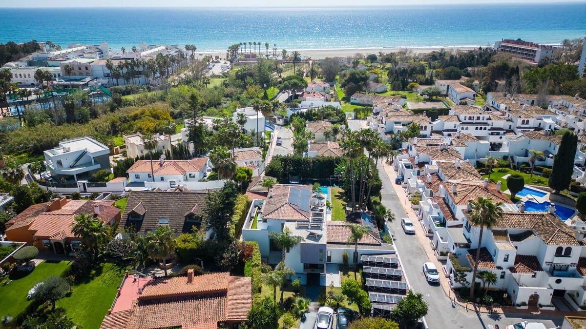 5 sovrum Villa till salu i Costalita - 3 500 000 € (Ref: 8314724)