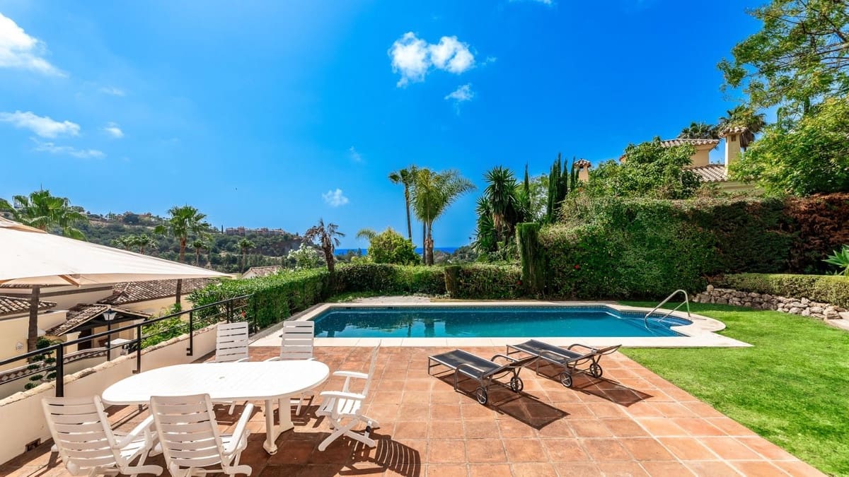 4 bedroom Villa for sale in Los Arqueros - € 1,890,000 (Ref: 8408908)