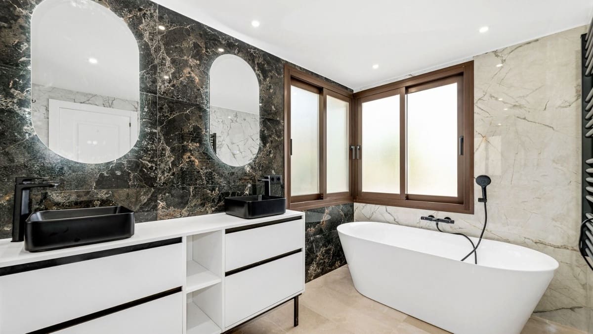 4 soverom Villa til salgs i Los Arqueros - € 1 890 000 (Ref: 8408908)