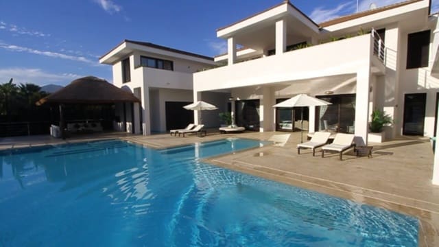 6 sypialnia Willa na sprzedaż w Guadalmina Baja, Marbella z garażem - 5 950 000 € (Ref: 8428287)