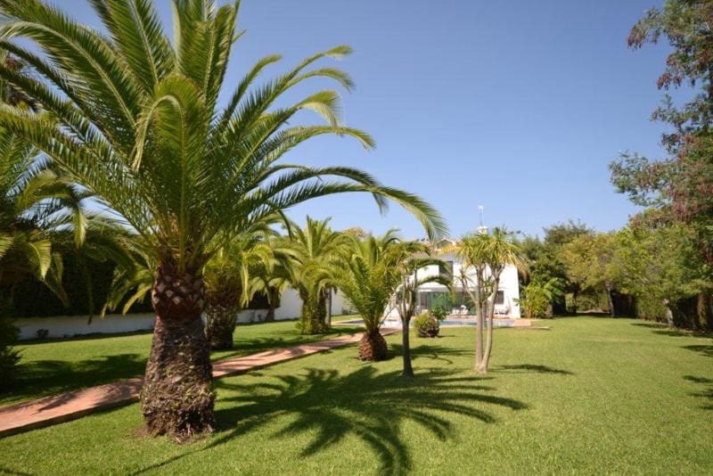 6 soverom Villa til salgs i Guadalmina - € 4 900 000 (Ref: 8451182)
