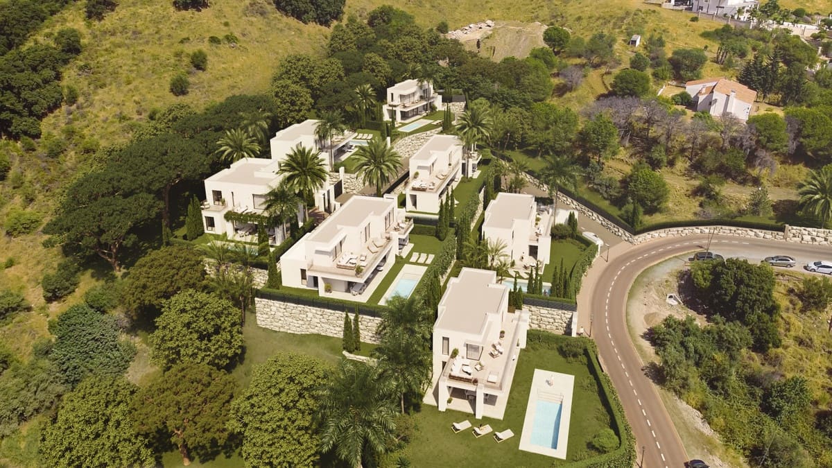 4 bedroom Villa for sale in Mijas with garage - € 1,975,000 (Ref: 8459289)