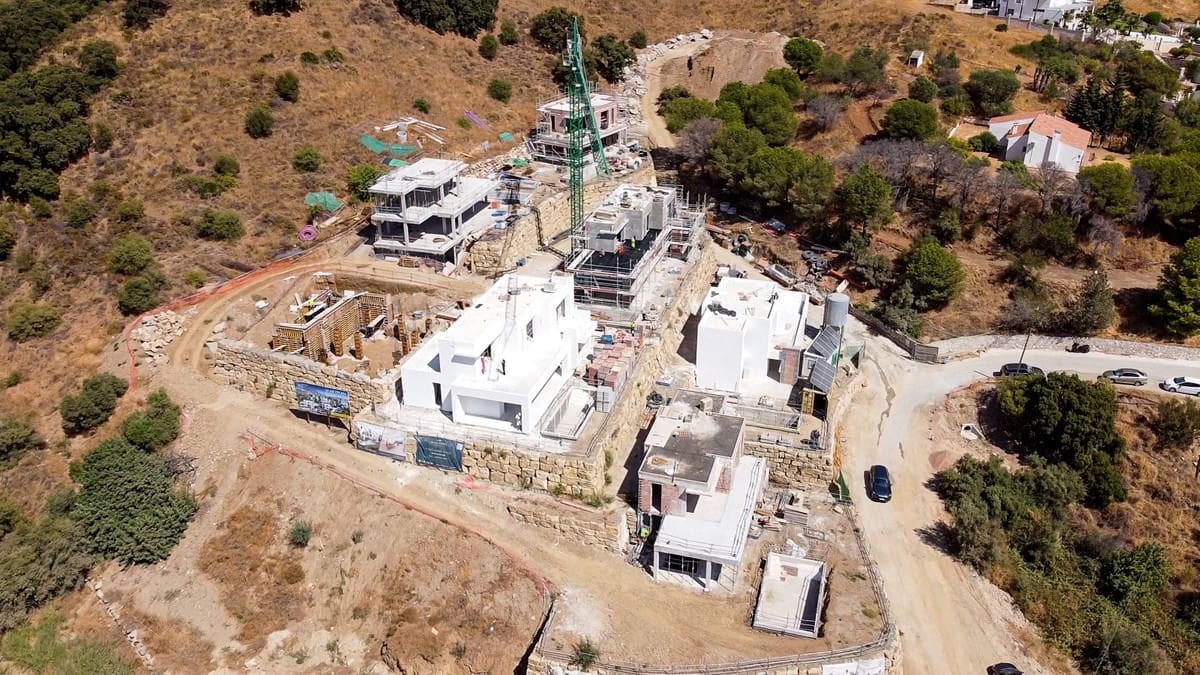 Chalet de 4 habitaciones en Mijas en venta con garaje - 1.975.000 € (Ref: 8459289)