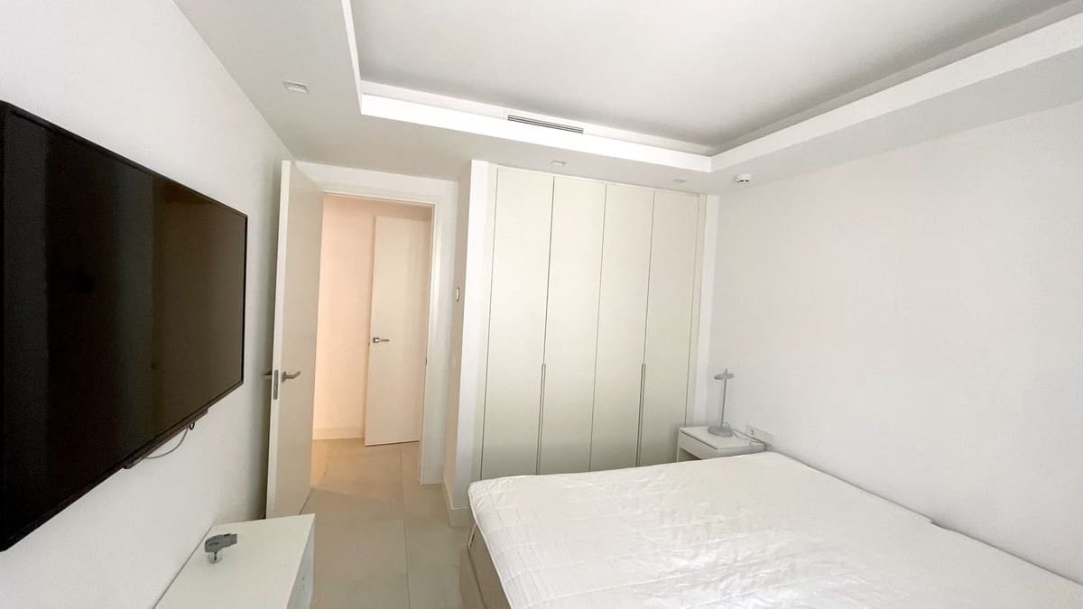 3 quarto Apartamento para venda em Nueva Andalucia - 949 000 € (Ref: 8478853)