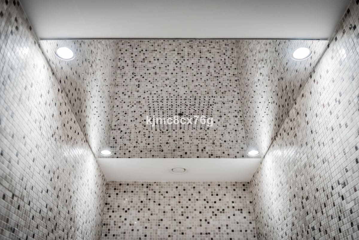 7 soverom Villa til salgs i Marbella med garasje - € 9 500 000 (Ref: 8481612)