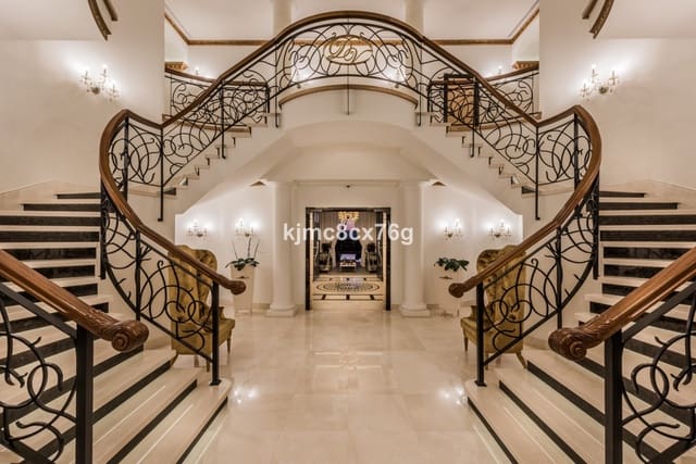 7 sypialnia Willa na sprzedaż w Hacienda Las Chapas, Marbella z garażem - 9 500 000 € (Ref: 8481612)