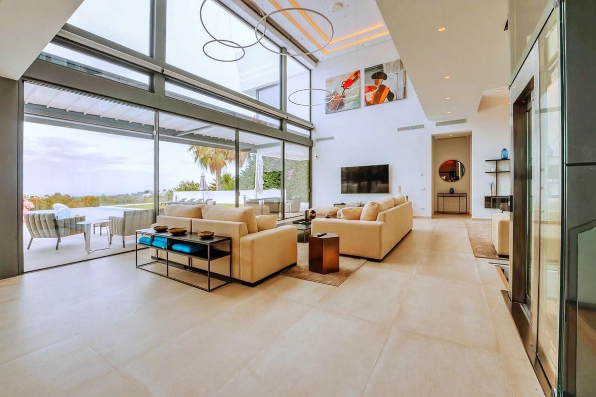 7 Zimmer Villa zu verkaufen in Benahavis mit Garage - 8.800.000 € (Ref: 8495366)