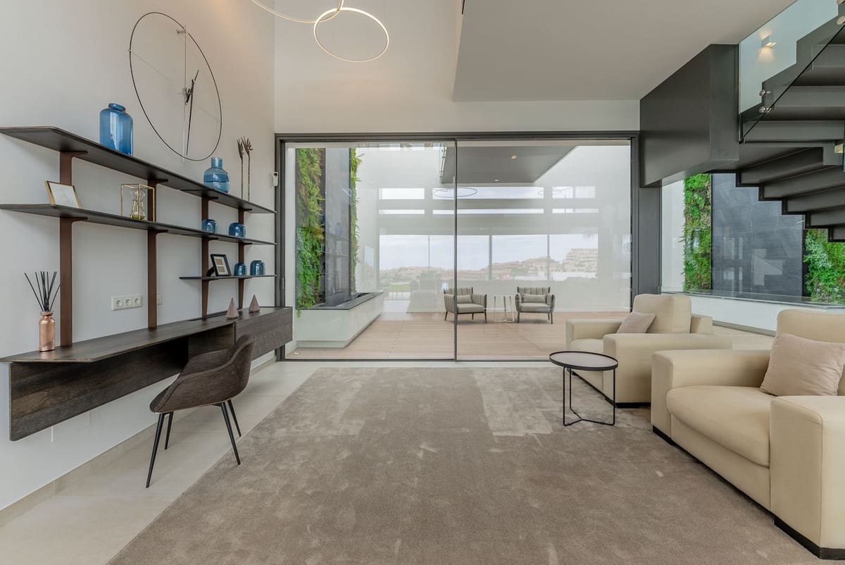 7 Zimmer Villa zu verkaufen in Benahavis mit Garage - 8.800.000 € (Ref: 8495366)
