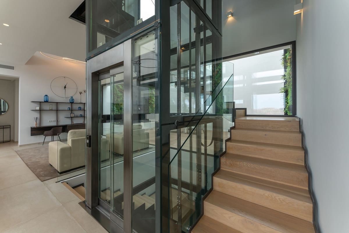 7 Zimmer Villa zu verkaufen in Benahavis mit Garage - 8.800.000 € (Ref: 8495366)