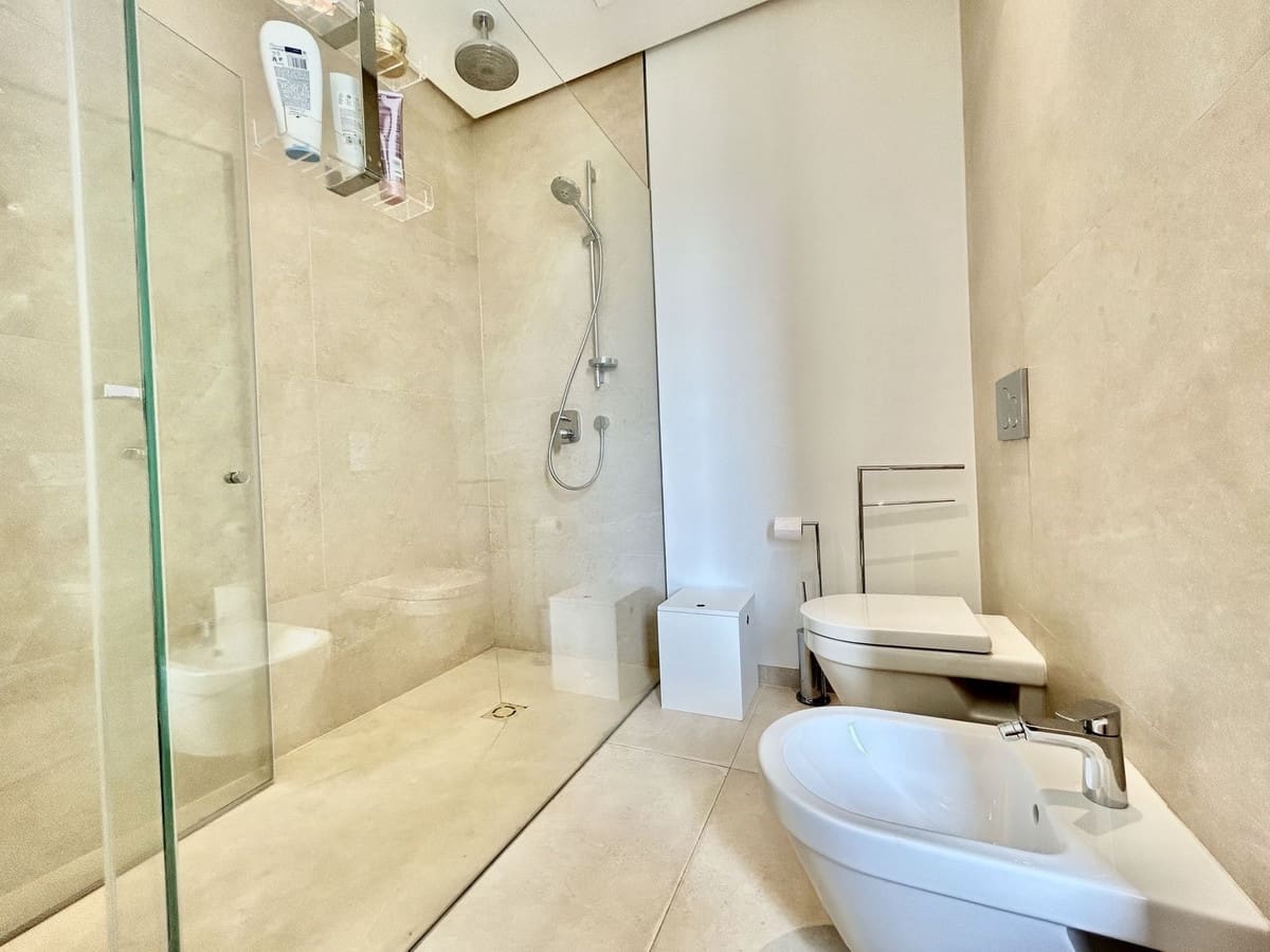 7 Zimmer Villa zu verkaufen in Benahavis mit Garage - 8.800.000 € (Ref: 8495366)